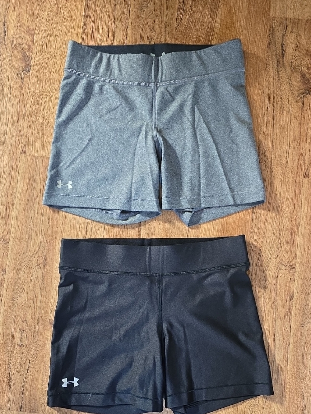 Under Armour Women’s Performance Shorts - Gray & Black